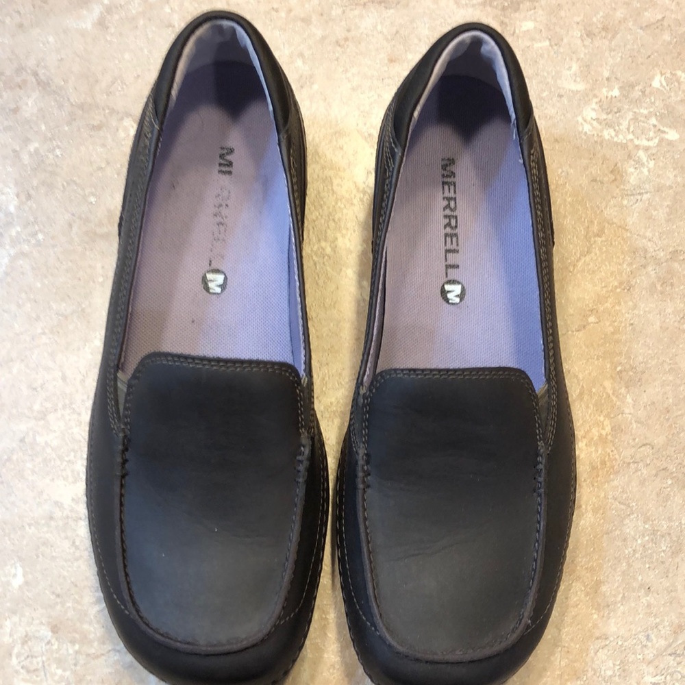 EUC- Merrell Leather Loafers